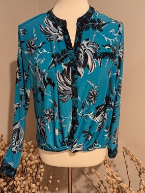 INC International Concepts Teal Floral Twist-Hem Blouse